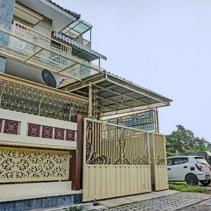 OYO 91707 Jannah Homestay Dau Exterior photo