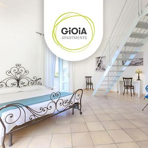 Palazzo Attila - Gioia Apartments Procida Exterior photo