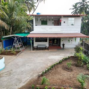 Nilgiri Homestay Alibag Exterior photo