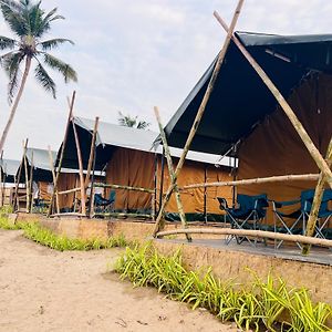 Seaom Beach Huts And Tents Hotel Old Goa Exterior photo