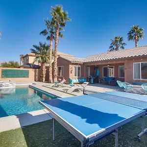 Indio Oasis With Heated Saltwater Pool And Hot Tub! Villa Exterior photo