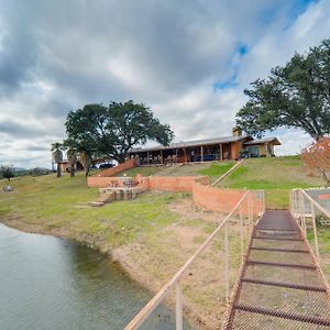 Rustic And Western House On Lake - Swim, Fish, Hunt! Llano Exterior photo