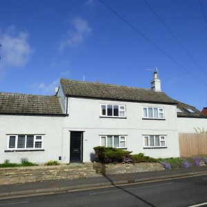 Windmill Cottage Ely Exterior photo