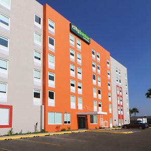 City Express Junior By Marriott Tijuana Otay Hotel Exterior photo