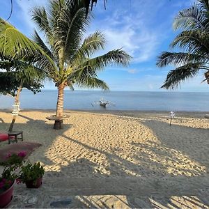 Mecaja Beach House Hotel Roxas  Exterior photo