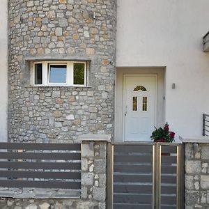 Chloi House Apartment Kastoria Exterior photo