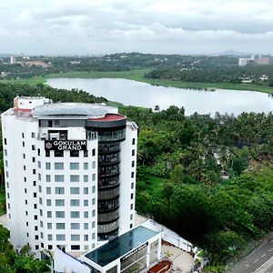 Gokulam Grand Trivandrum Hotel Thiruvananthapuram Exterior photo