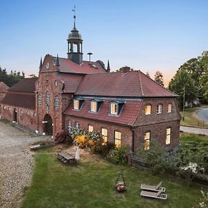 Ferienhaus "Altes Torhaus" - Gut Kletkamp Villa Exterior photo