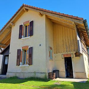 Charmante Maison Individuelle Villa Les Verrieres Exterior photo