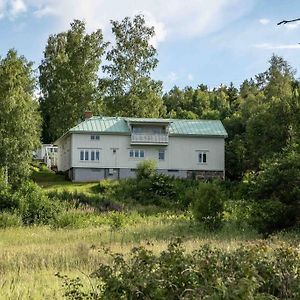 Big House With Jacuzzi By The Forrest Villa Hudiksvall Exterior photo