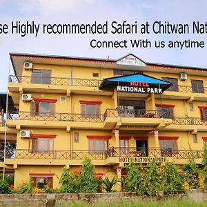 Hotel National Park Sauraha Exterior photo