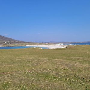 Roundstone Retreats Islandview Bed & Breakfast Exterior photo