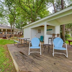 Lakefront Enchanted Oaks Retreat With Dock Villa Exterior photo