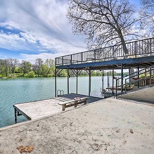 Waterfront 'Guadalupe River Lodge' Home with Dock! Seguin Exterior photo