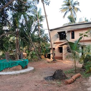 Patkar'S Vaishnavi Niwas - Home Stay Malvan Exterior photo