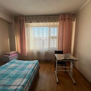 Comfy Apartment In The Heart Of Ulaanbaatar Exterior photo