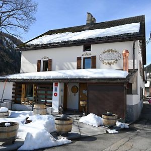 Locanda Orelli Bed & Breakfast Bedretto Exterior photo