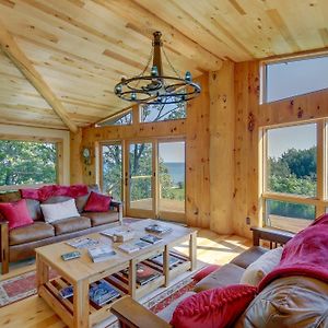 Idyllic Sturgeon Bay Cabin With Fire Pit And View Villa Exterior photo
