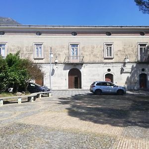 Palazzo Conforti Villa Calvanico Exterior photo