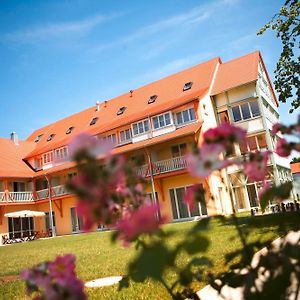 Jufa Hotel Nordlingen Exterior photo