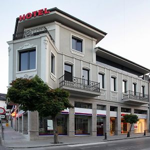 Executive Rooms And Suites Play Veliko Turnovo Exterior photo