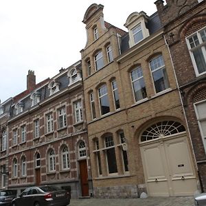 La Porte Cochere Hotel Ieper Exterior photo