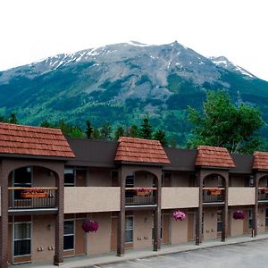 Maligne Lodge Jasper Exterior photo