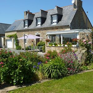 La Kerandière Bed & Breakfast Tonquedec Exterior photo