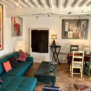 Guest App'Art Apartment Tourrettes-sur-Loup Exterior photo