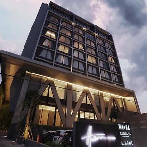 Awann Sewu Boutique Hotel&Suite Semarang Exterior photo