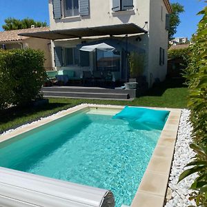 Villa Avec Piscine Chateaurenard Exterior photo