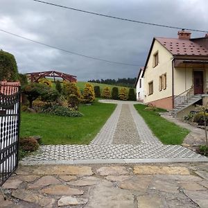 Dom Z Ogrodem W Malowniczej Okolicy Bieszczady Apartment Ropienka Exterior photo