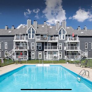 Condo-Piscine A 200M Du Memphre Magog Exterior photo