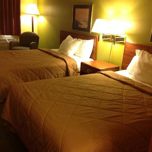 Americas Best Value Inn Maumee/Toledo Room photo