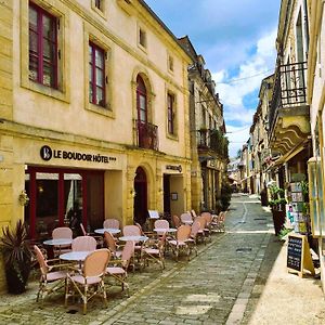 Logis Hotel Le Boudoir Belves Exterior photo