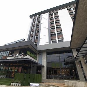 Southern View Hotel Pattani Exterior photo