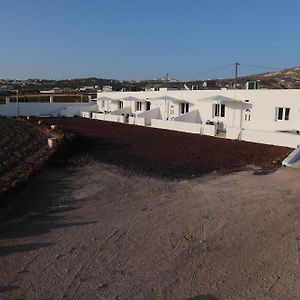 Calma Eco Houses Sunset View Emporio  Exterior photo