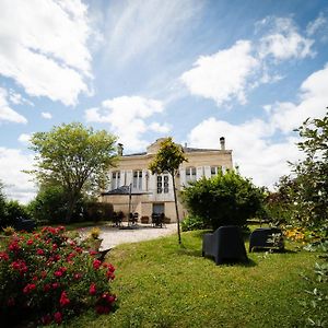 Chateau Papounan Bed & Breakfast Saint Estephe Exterior photo