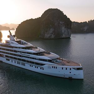 Grand Pioneers Halong Bay Cruise 2 - Former Essence Grand Halong Bay Cruise 2 Ha Long Exterior photo