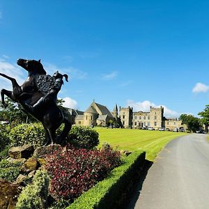 Sneaton Castle Hotel Whitby Exterior photo