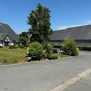 Campanile Bayeux Hotel Exterior photo