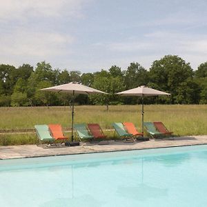 Maison Pour 15 Personnes - Piscine - 50 Min /Paris Villa Poigny-la-Foret Exterior photo