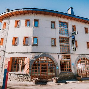 Hostal Alto Aragon Hotel Villanua Exterior photo