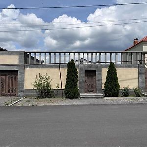 Dachny Uchastock Apartment Yerevan Exterior photo