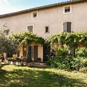 Nice Apartment In Morieres-Les-Avignon Exterior photo