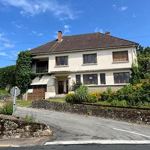 Chez Henry Apartment Peyrat-le-Chateau Exterior photo