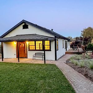 Penngrove Farmhouse Retreat Villa Exterior photo