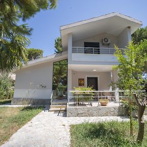 Lovely Villa At Gjiri Lalzit, Lalzi Bay, Lura 1 Durres Exterior photo