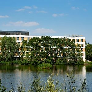 Otium Hotel Roosendaal Exterior photo