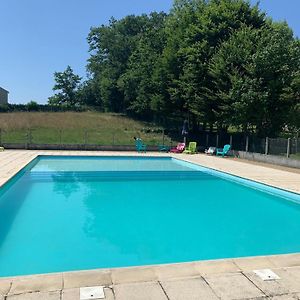 Maison De Charme Avec Jardin A Leyme | Piscine Partagee Villa Anglars Exterior photo